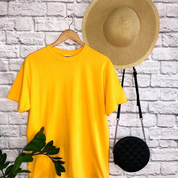 Three Nails T-Shirt, Religious Shirt, Faith Clothing, Trendy Shirt - Orange - Picture 3 of 3